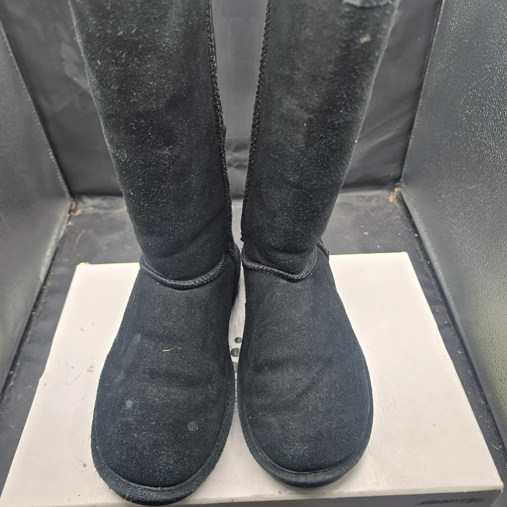 BearPaw Classic Black Boots